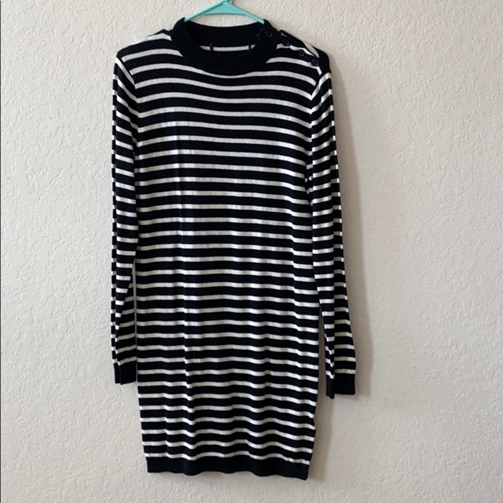 NEVER WORN Sweater dress